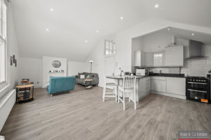 Compayne Gardens South Hampstead